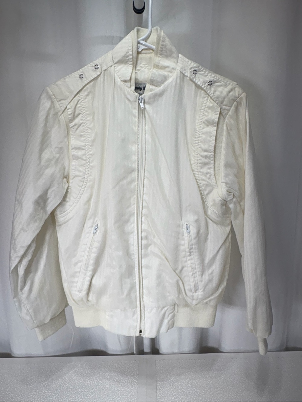 Vintage Women's Cream Zip Bomber Jacket 4205